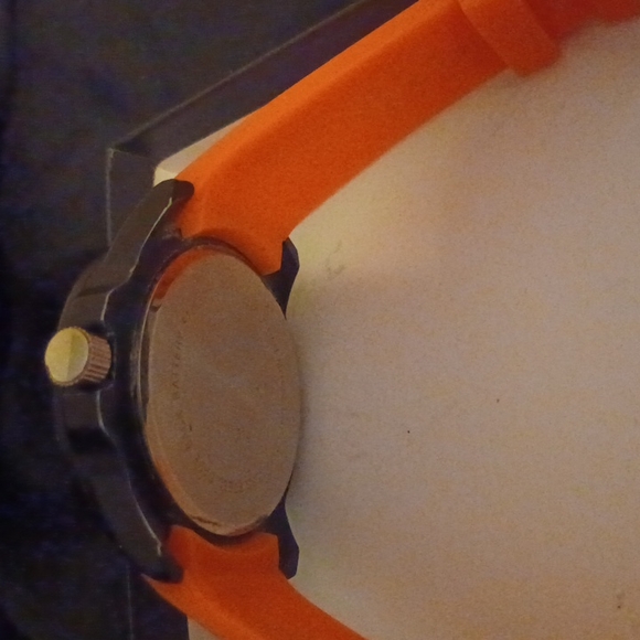 MENS KENNETH COLE WATCH UNLISTED EDITION - Picture 4 of 6